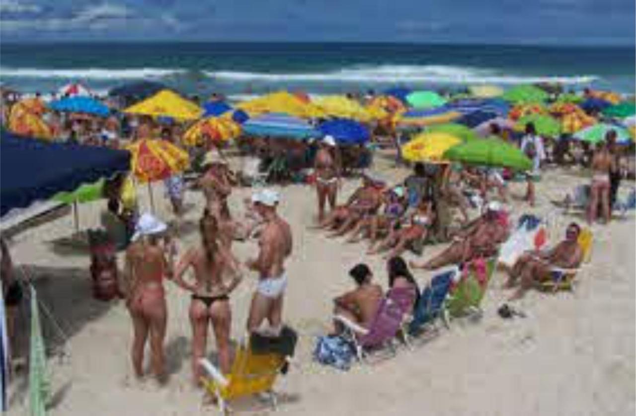 Quadra Praia 70 M Do Mar Santos  Exterior photo